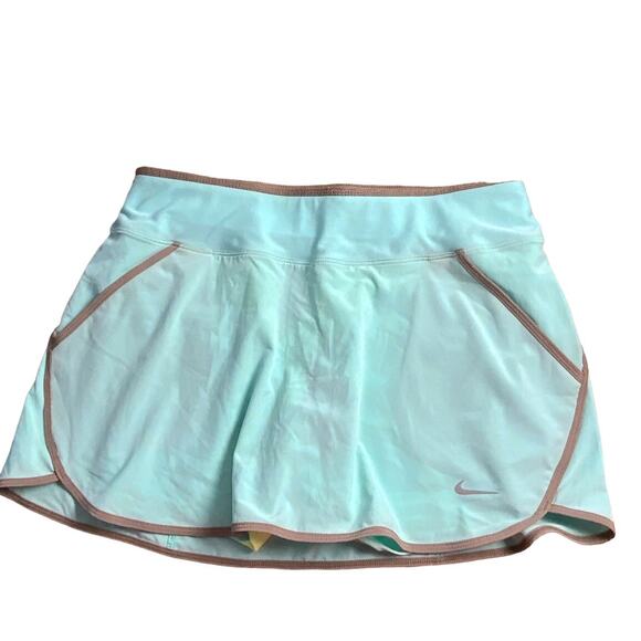 Nike‎ Skort - Picture 1 of 6